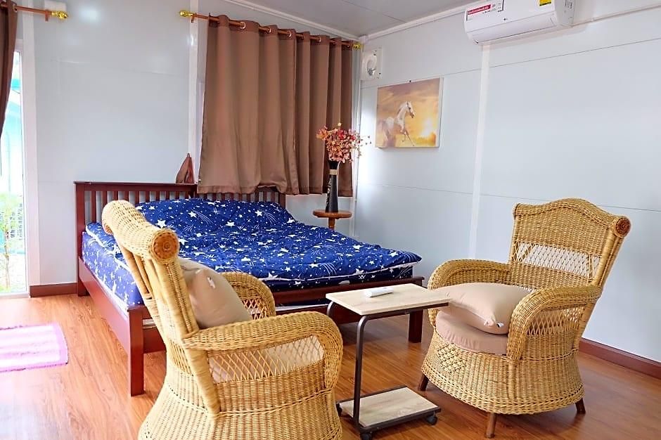 Hotel Baan Cha-lier Sook Bangsaray Pattaya