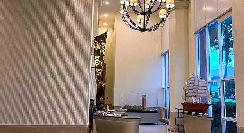 Grande Caribbean Hotel