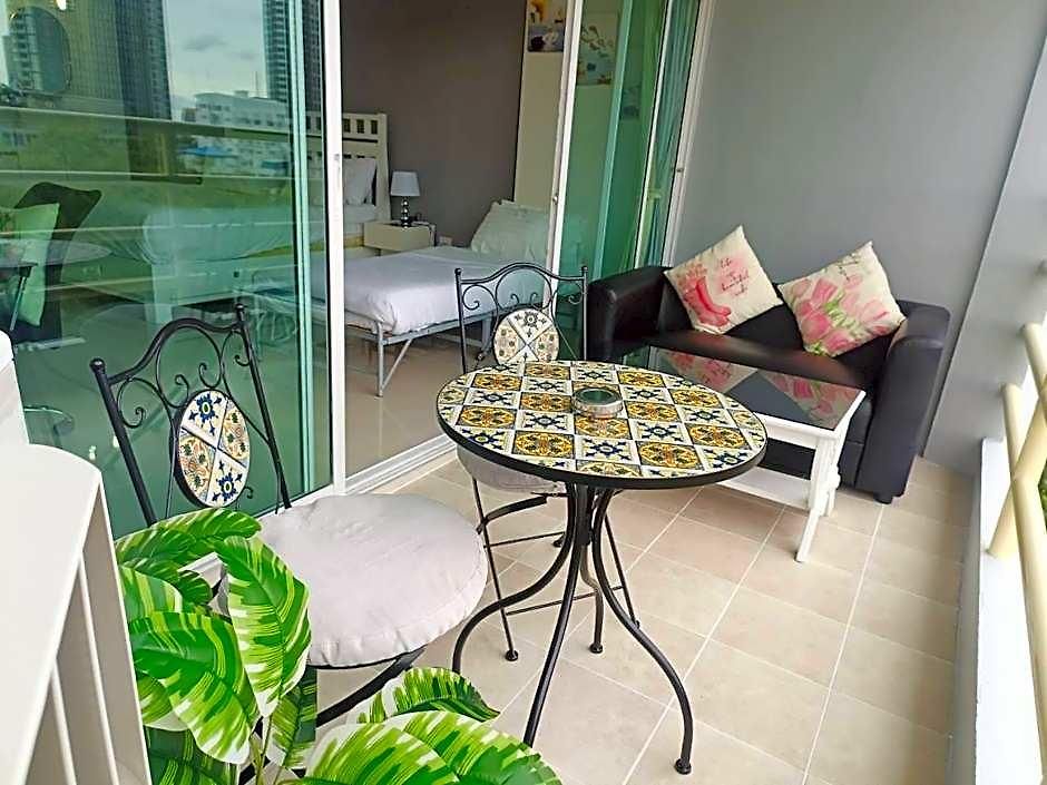 View Talay 6 By Honey Hotel 3*