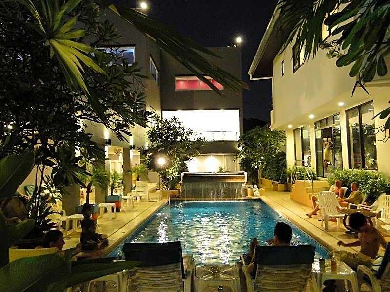 Sansuk Gay Sauna And 2*