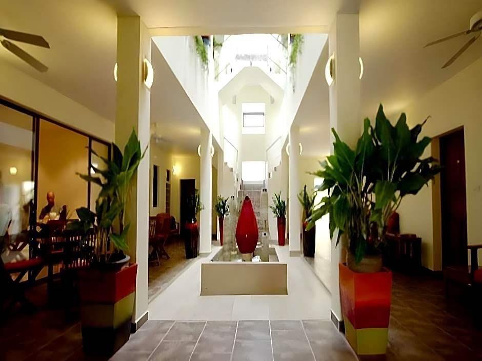 โรงแรม Sansuk Gay Sauna And Pattaya
