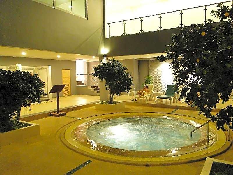 โรงแรม Sansuk Gay Sauna And
