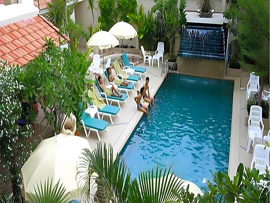 โรงแรม Sansuk Gay Sauna And 2*