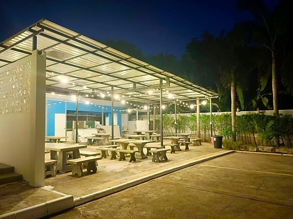 Baan Klang-dao Pattaya