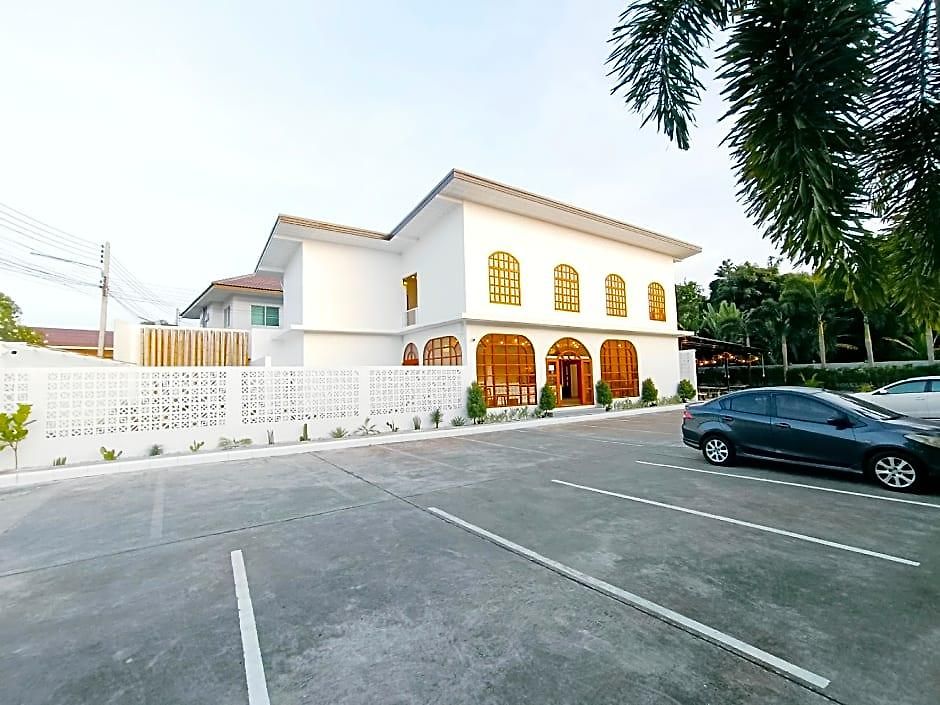 Hotel Baan Klang-dao Pattaya