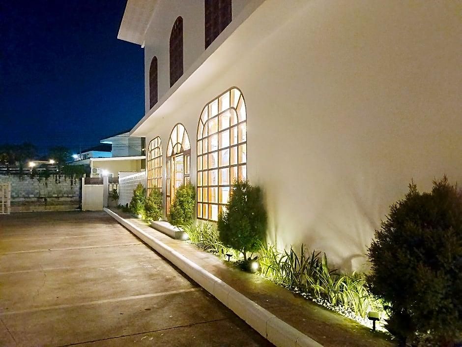 Hotel Baan Klang-dao 2*