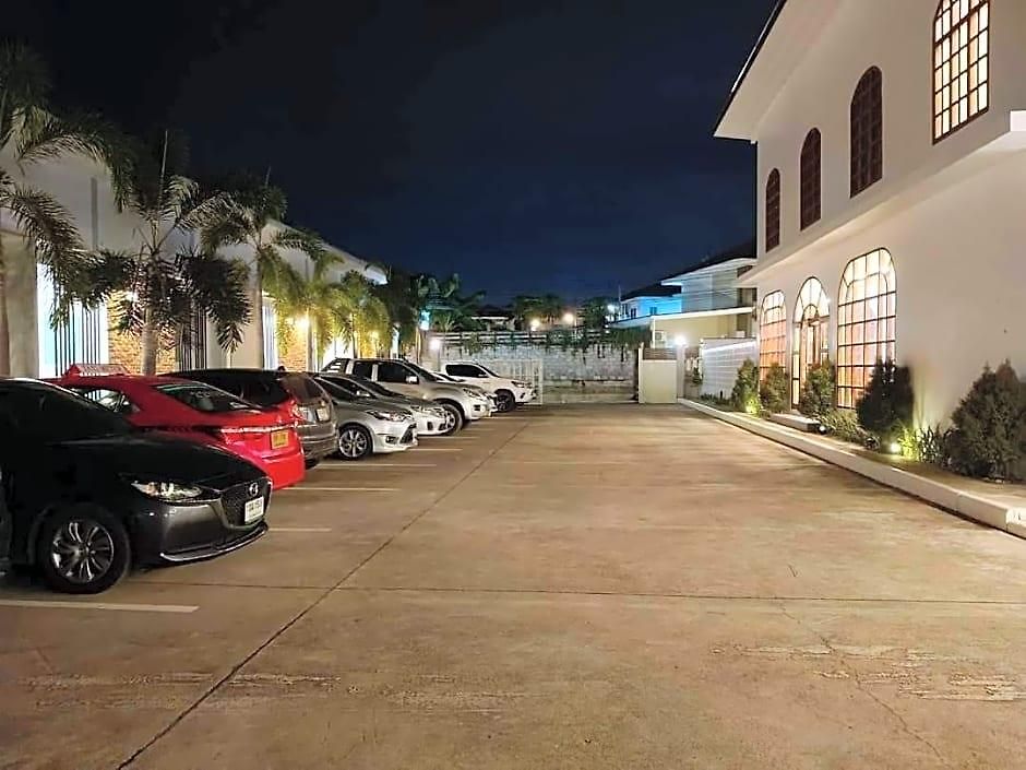 Hotel Baan Klang-dao 2*