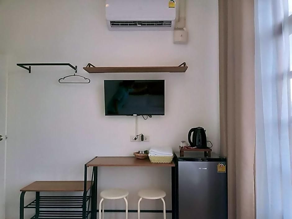 Baan Klang-dao Hotel 2*