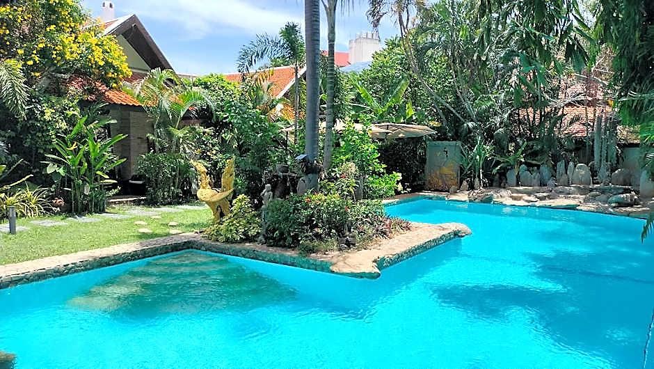 Le Prive Hotel Pattaya