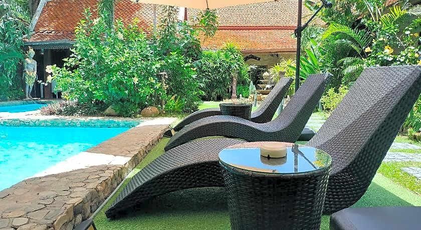 Le Prive 3*