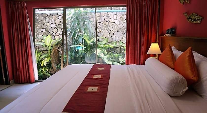 Hotel Le Prive 3*