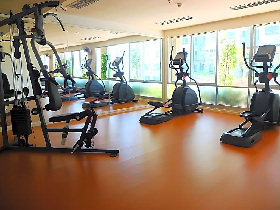 Lumpini Jomtien Seaview E22inn Hotel