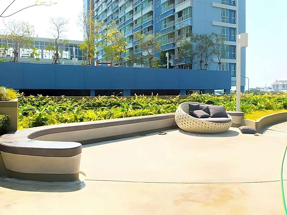 Lumpini Jomtien Seaview E22inn Pattaya