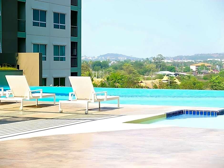 Lumpini Jomtien Seaview E22inn