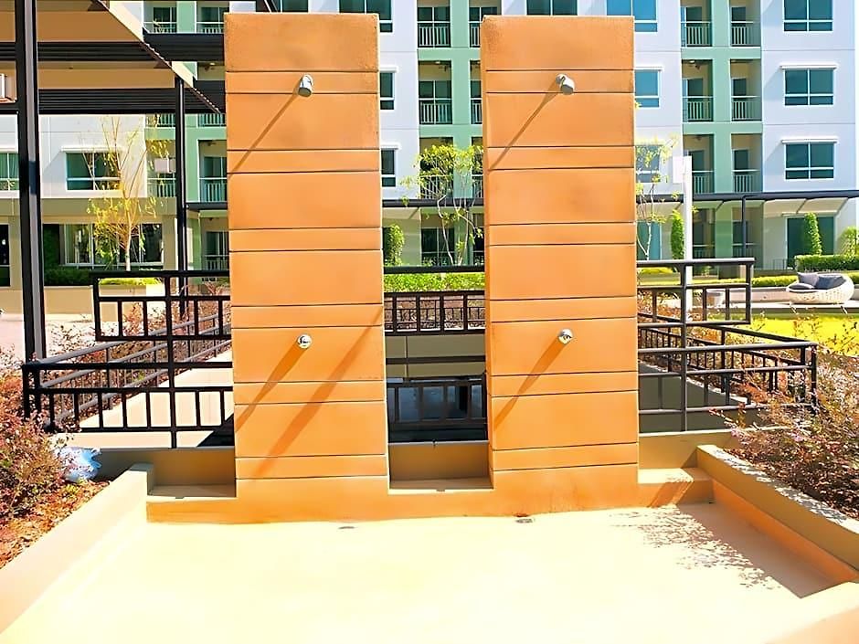 Hotel Lumpini Jomtien Seaview E22inn