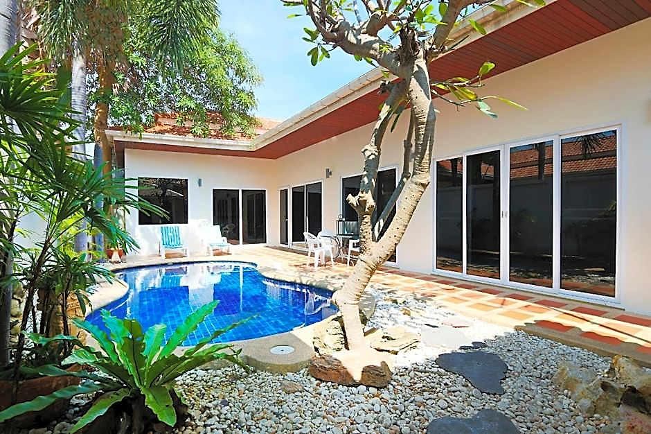 Avoca Pool Pattaya