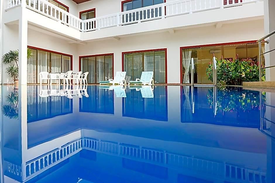 Avoca Pool Hotel Pattaya