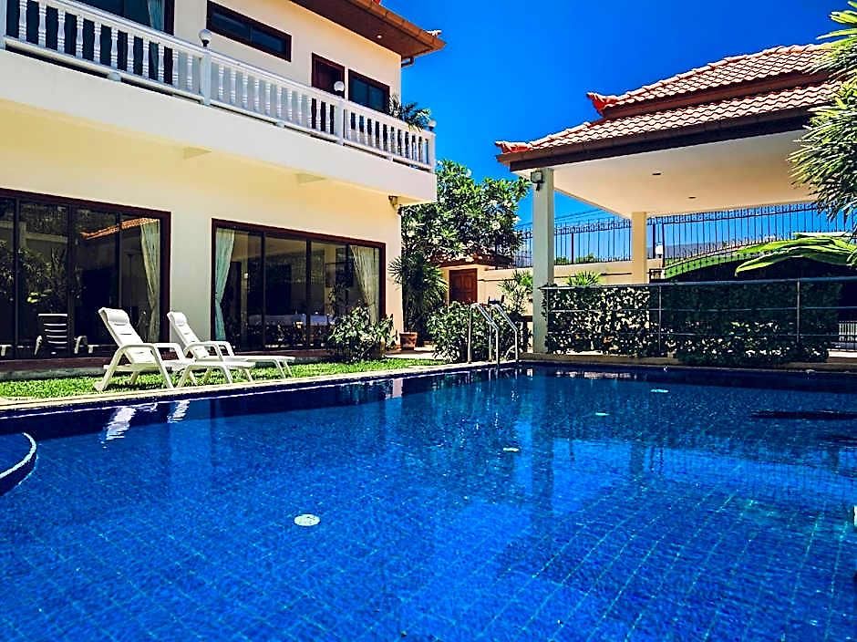 Hotel Avoca Pool Pattaya