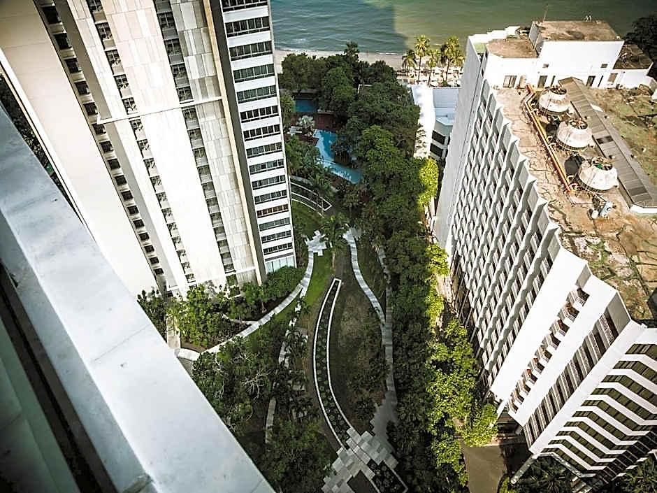 Hotel Northpoint Luxury Grandisvillas Pattaya