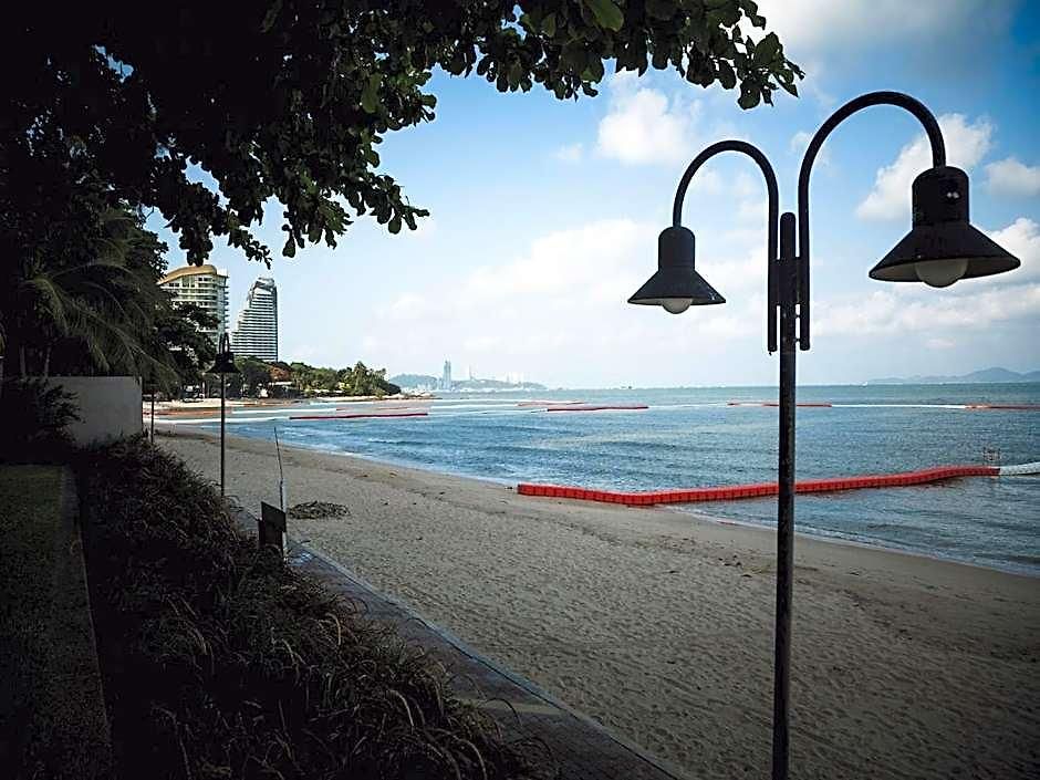 Northpoint Luxury Grandisvillas Hotel 2*