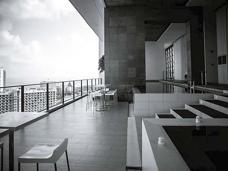 Northpoint Luxury Grandisvillas 2* Pattaya