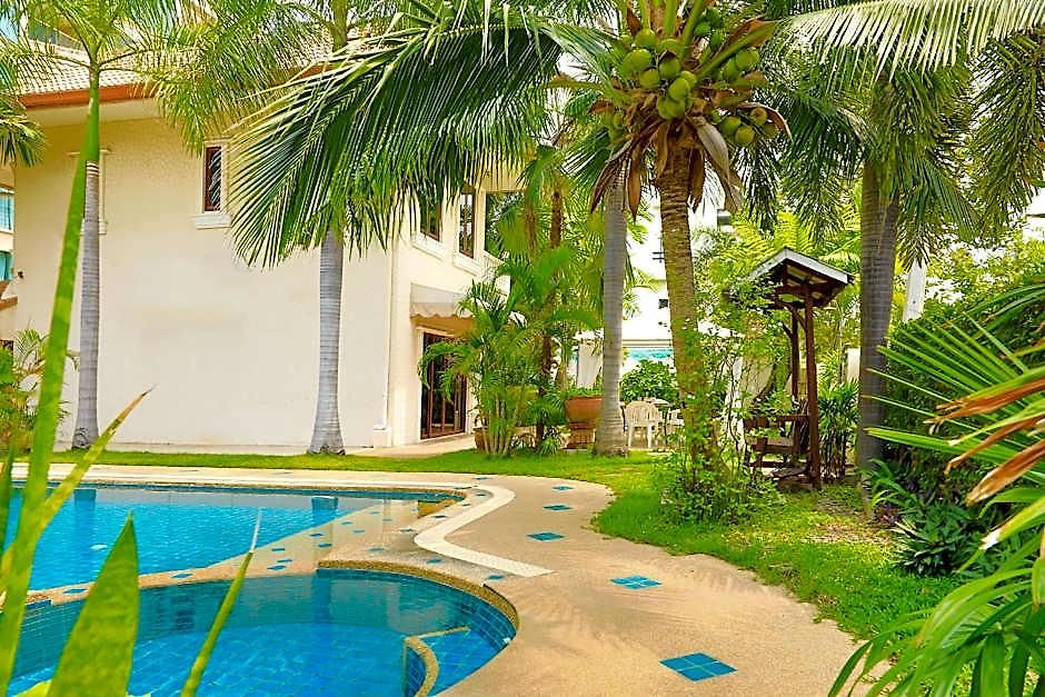 Villa Siam Pool Pattaya
