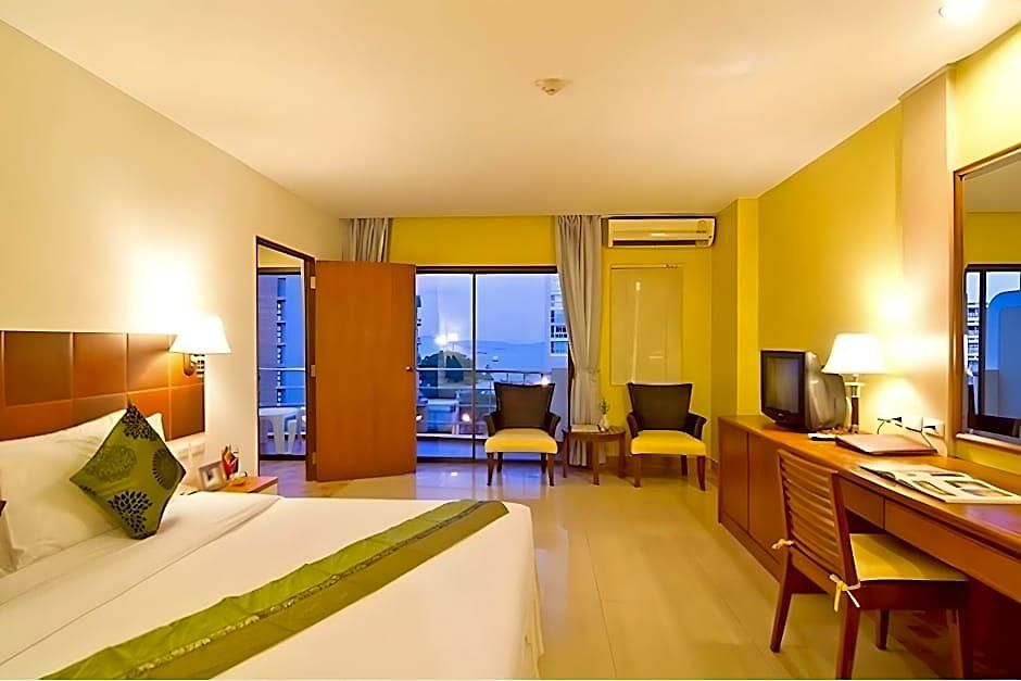 Best Beach Villa 3*