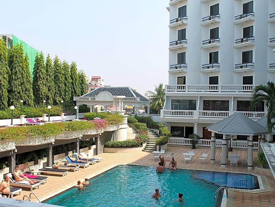 Caesar Palace Hotel 4*
