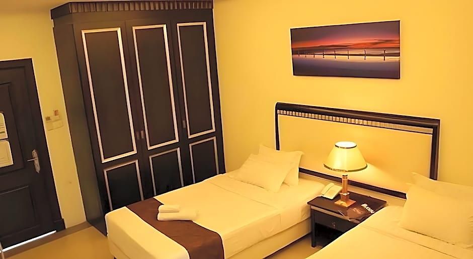 Yes O'tel By Benya 3* Pattaya