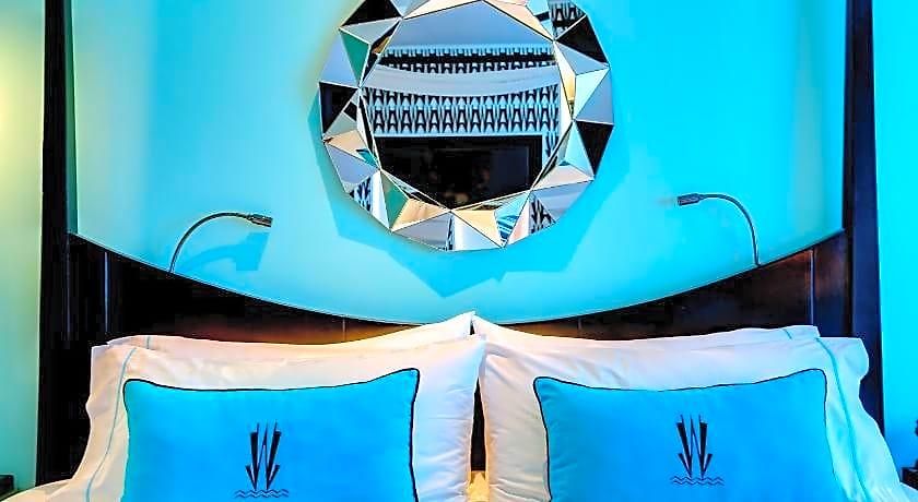 Wave โรงแรม 5*