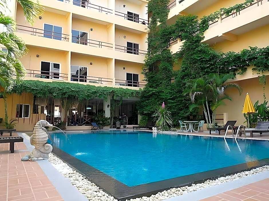 Opey De Place Hotel Pattaya