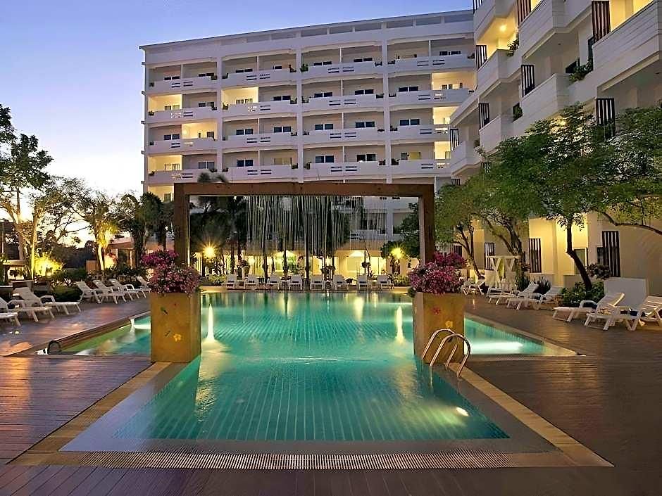 Hill Fresco โรงแรม Pattaya