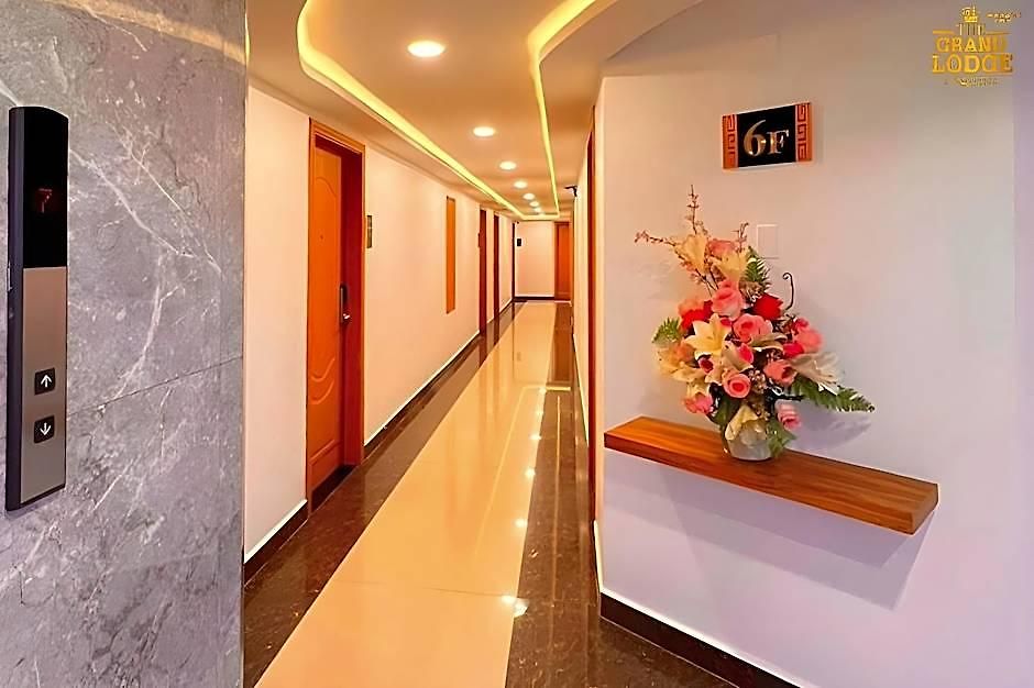 โรงแรม The Grand Pattaya