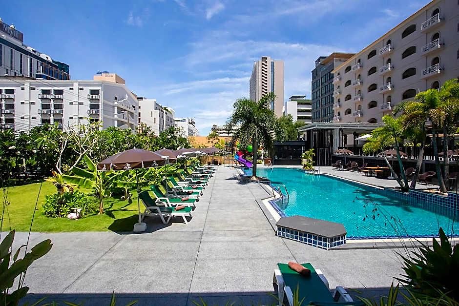 Sabai Nearby Marina