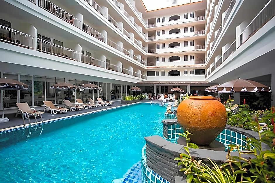 Hotel Sabai Nearby Marina 3*