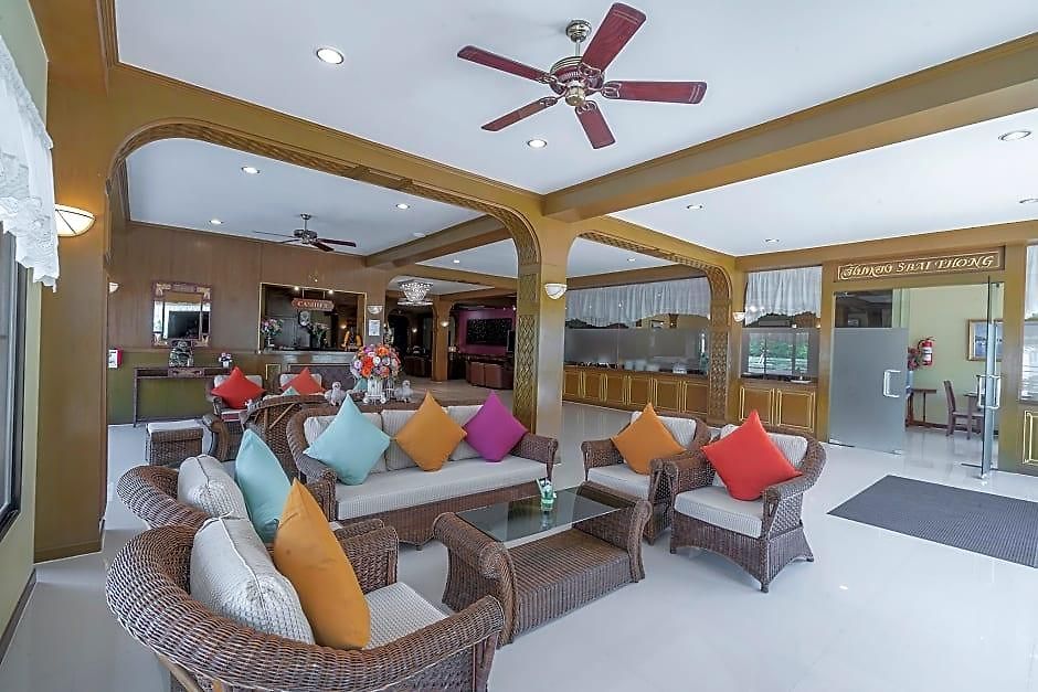 Hotel Sabai Nearby Marina Pattaya