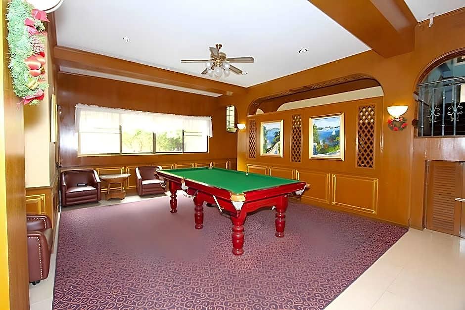 Sabai Nearby Marina 3*