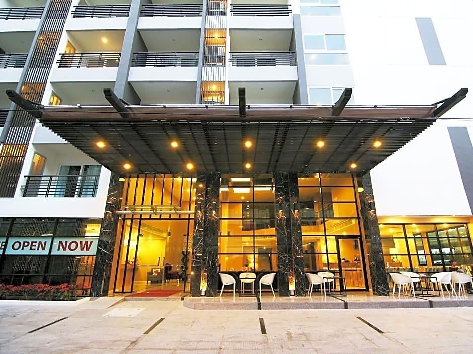 Sea Me Spring Tree (adults Only) โรงแรม 3*