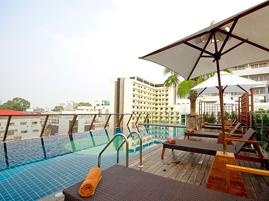 Hotel Sunshine & Residences Pattaya