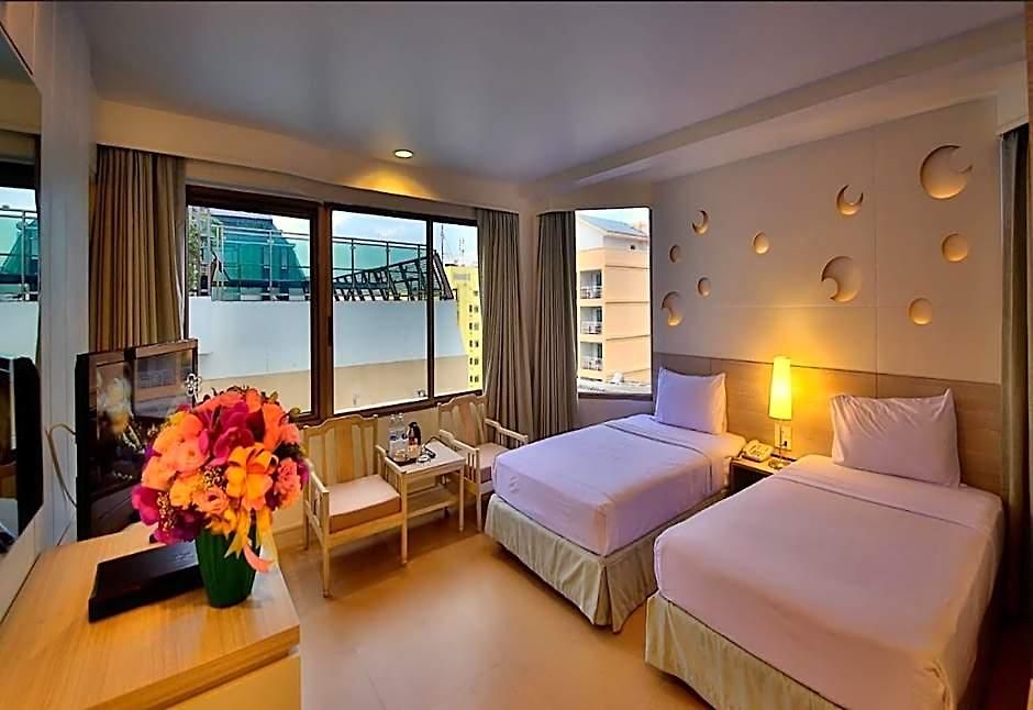 Sunshine & Residences Pattaya