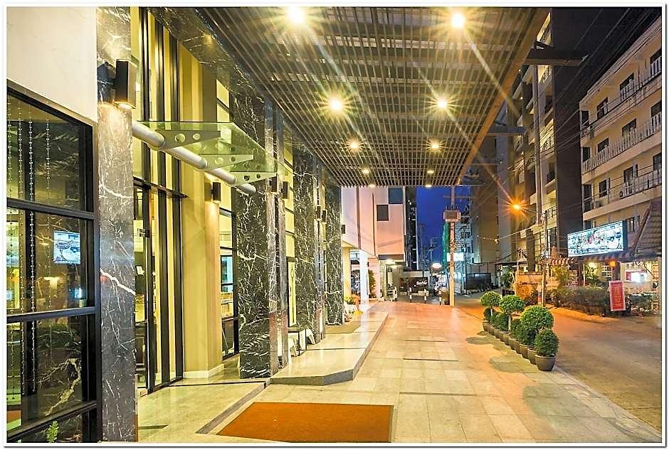 Sea Me Spring Tree (adults Only) โรงแรม Pattaya