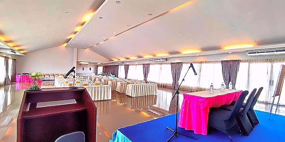 Gazebo 3* Pattaya