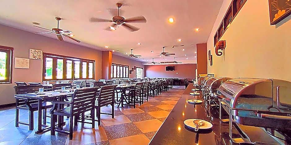 Gazebo Hotel 3*