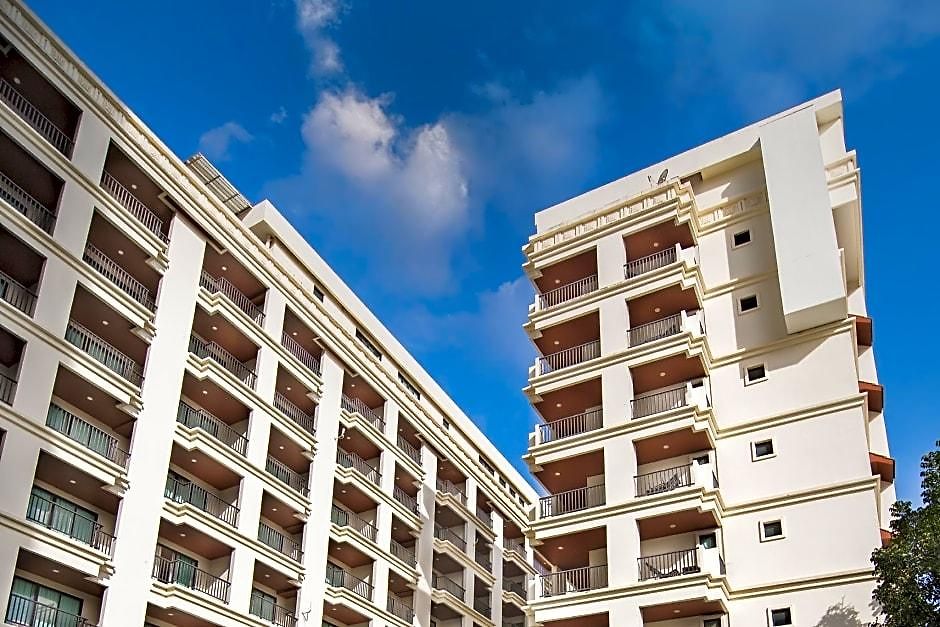 Mike Garden - Sha Extar Hotel