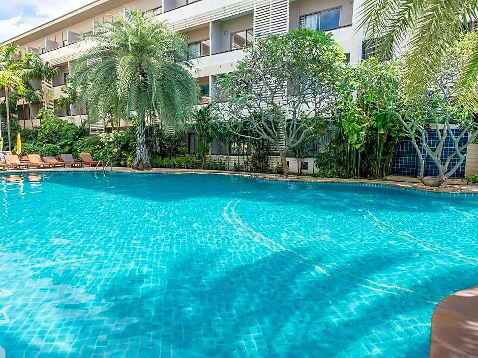 โรงแรม Sea Breeze Jomtien Pattaya