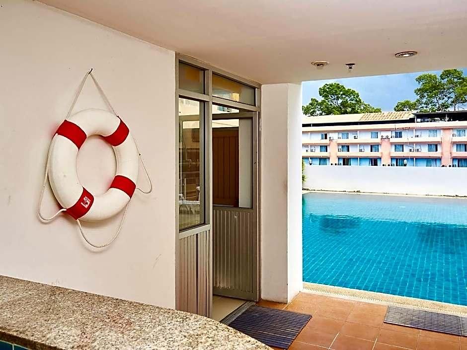 Eastiny Seven 3* Pattaya