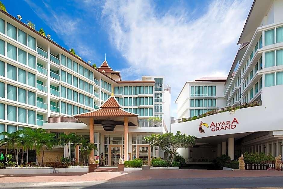 Aiyara Grand Hotel 5*