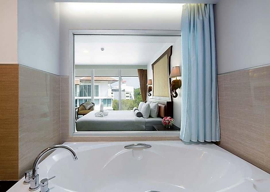 Aiyara Grand 5* Pattaya