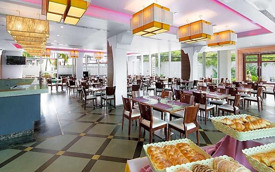 Hotel Aiyara Grand 5*