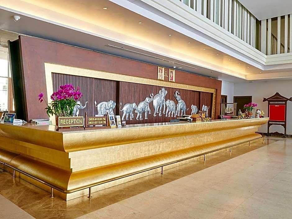 Aiyara Grand 5* Pattaya